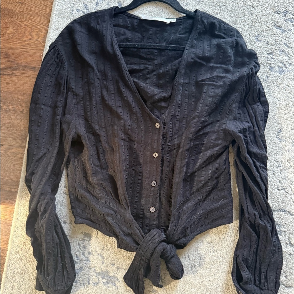 ASTR Black Button-Up Women's Top